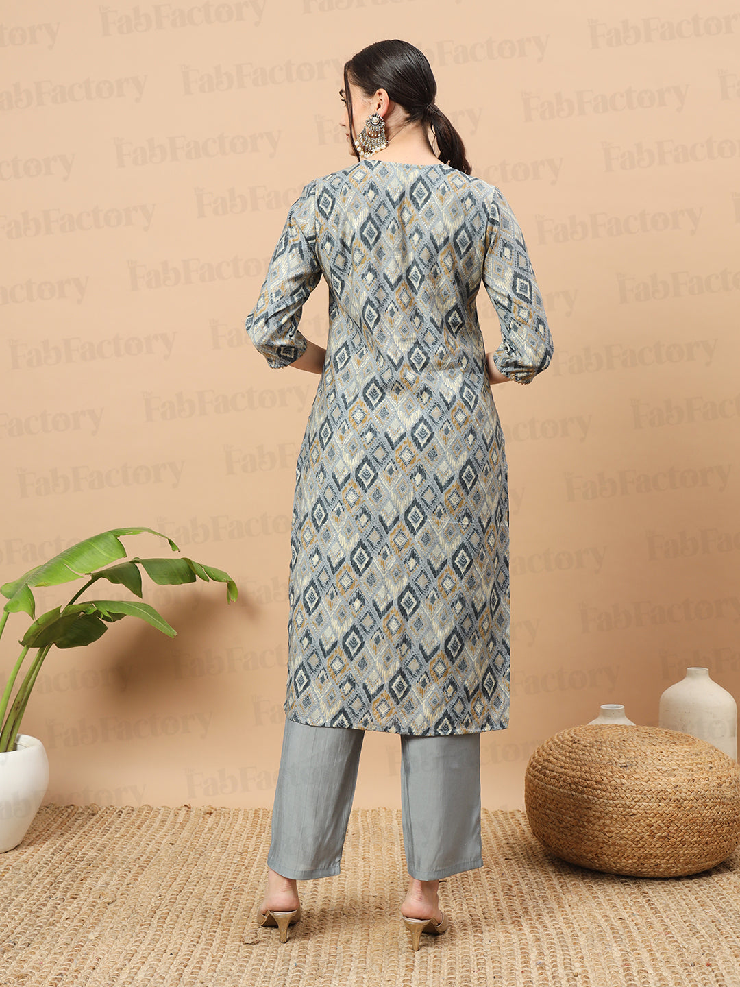 Women's Chanderi Printed Kurta with Pant- 2pc set, TK006