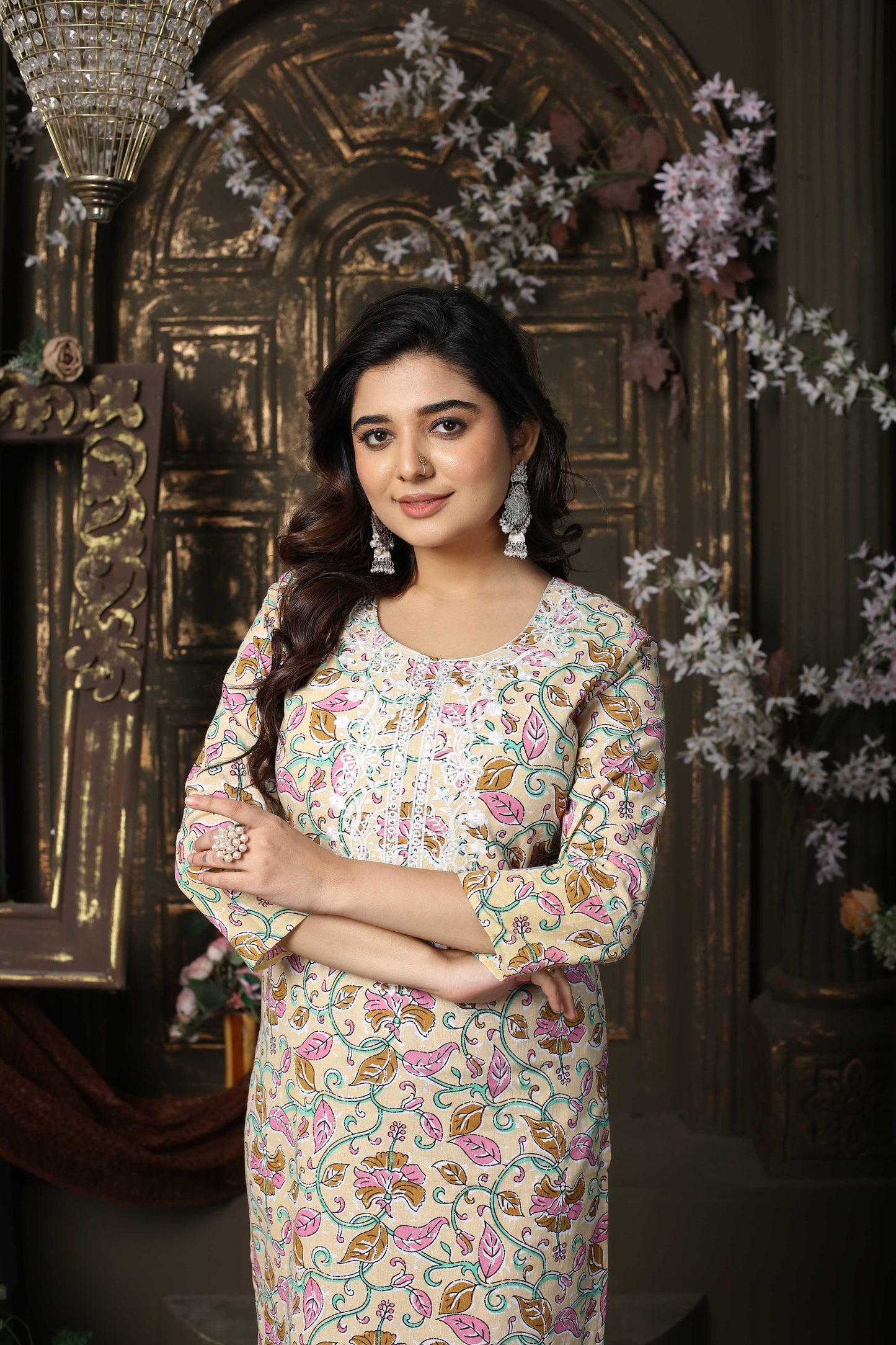 Women's Chinon Printed Kurta with Pants & Dupatta- 3pc set, TK081