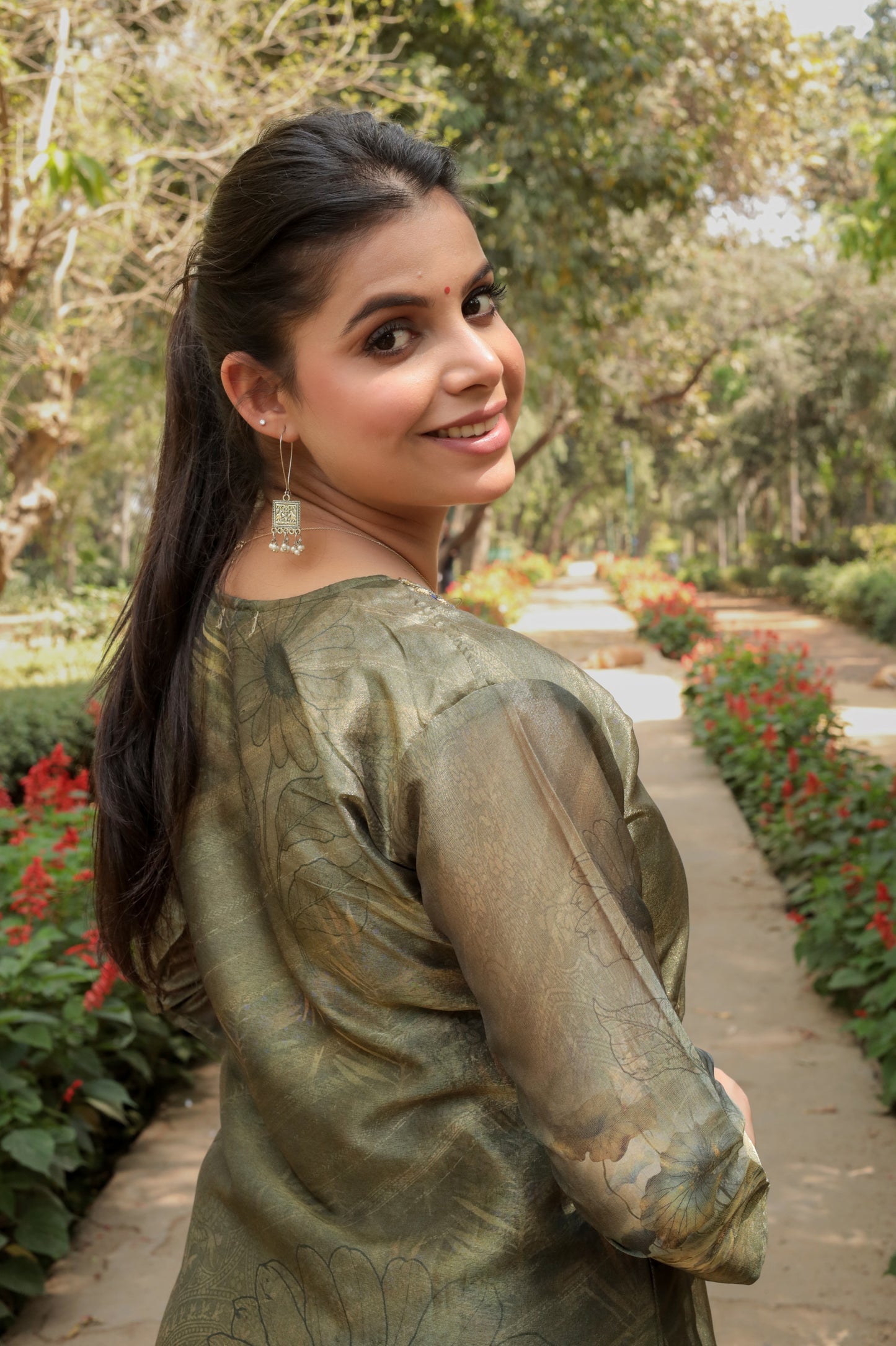 Shiny Green Tissue Silk printed Kurta with hand-work along with Pants & Dupatta, 3pc set