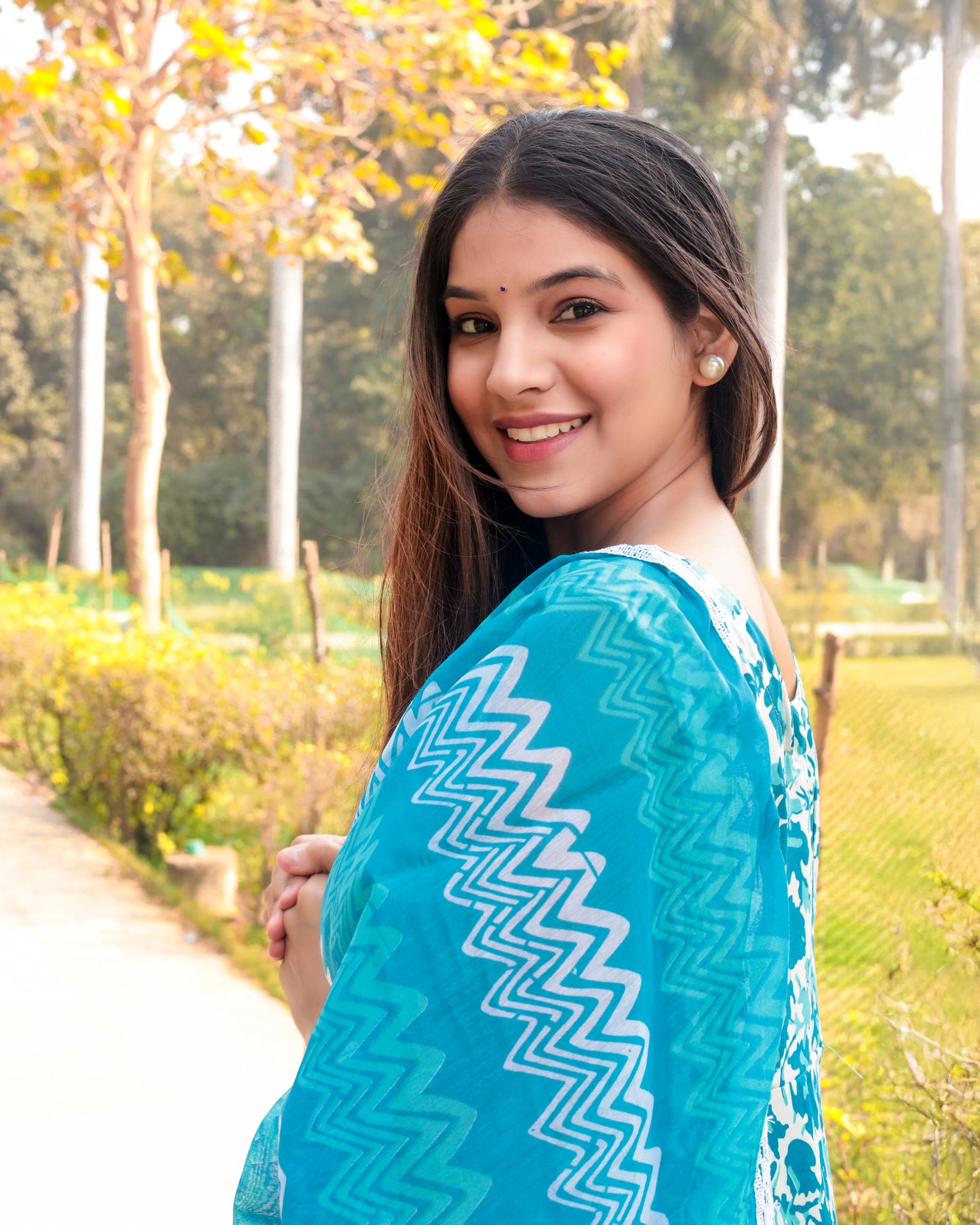 Blue sleeveless cotton printed suit set with dupatta, 3pc, TK170
