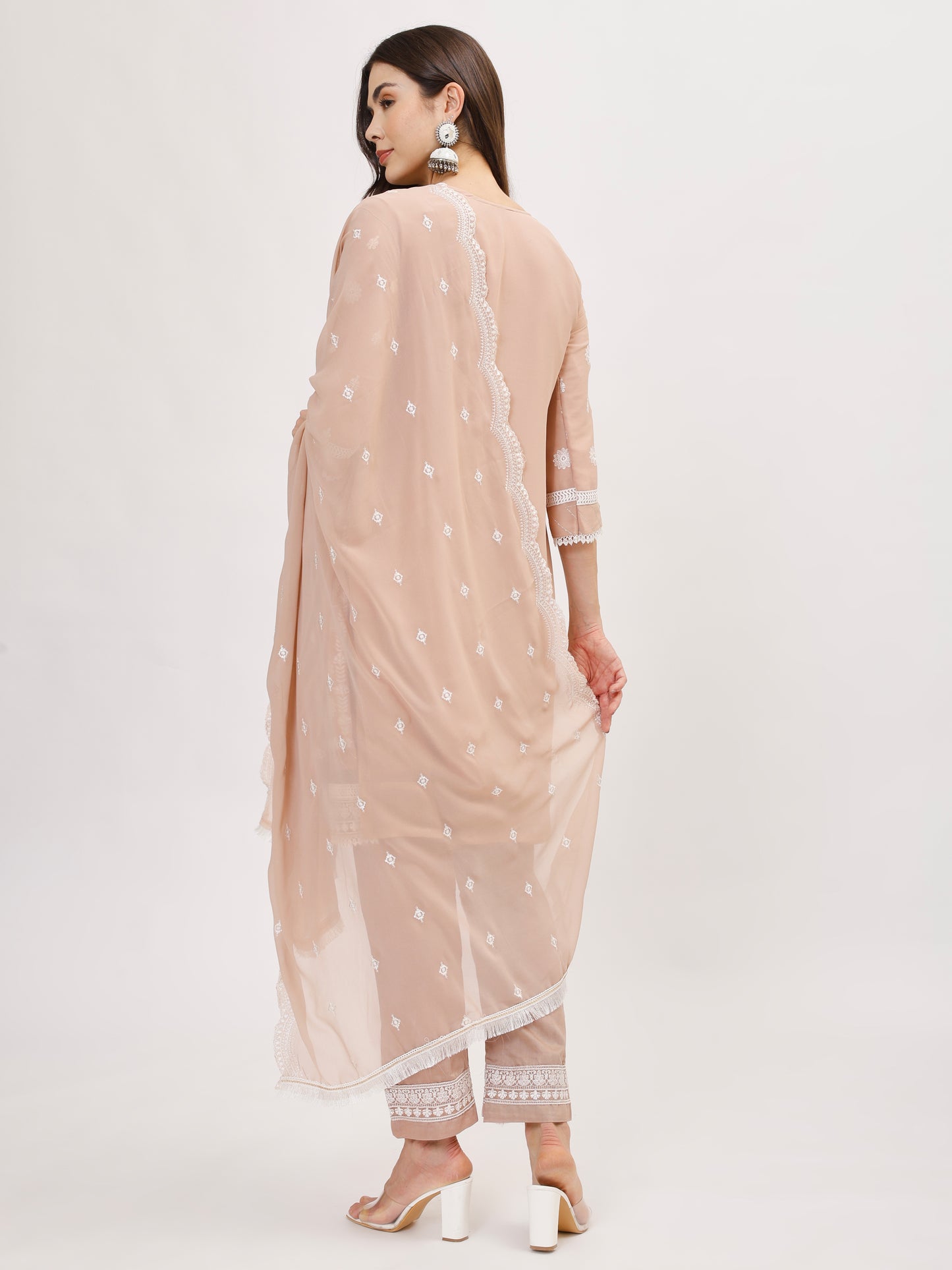 Premium Georgette fabric suit set with embroidery - Pink, TK133