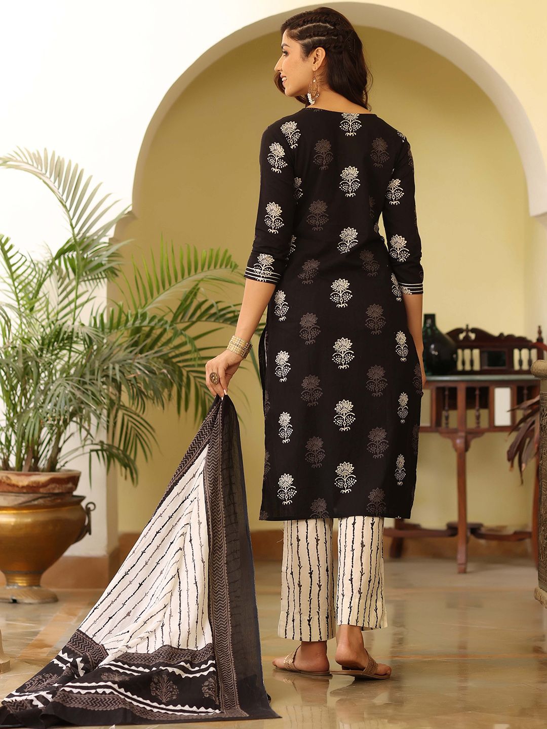Black & White Floral Printed Rayon Kurta Pant with Dupatta, 3pc set