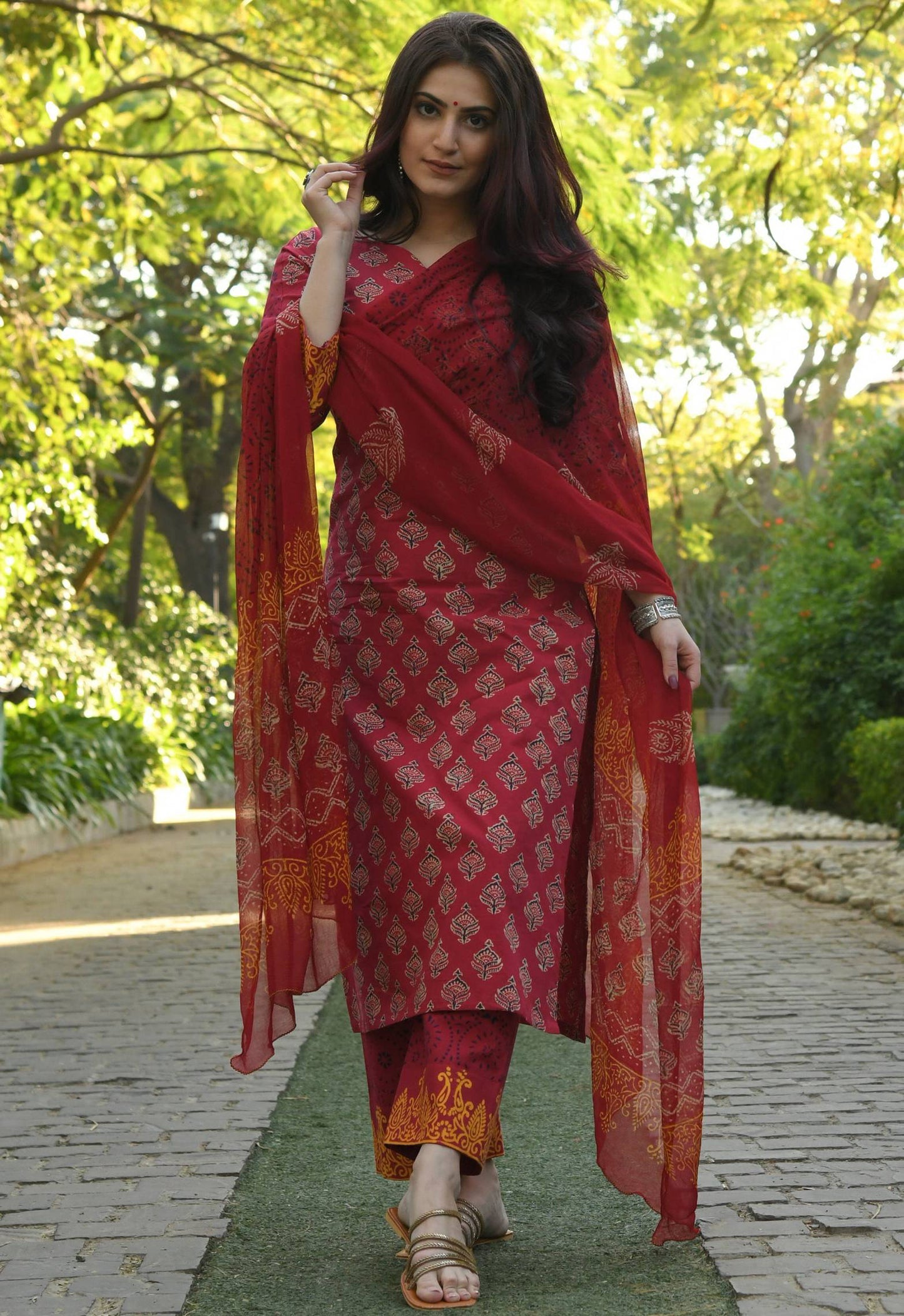 Women's Rayon Blend Printed Kurta with Pants & Dupatta- 3pc set, TK086