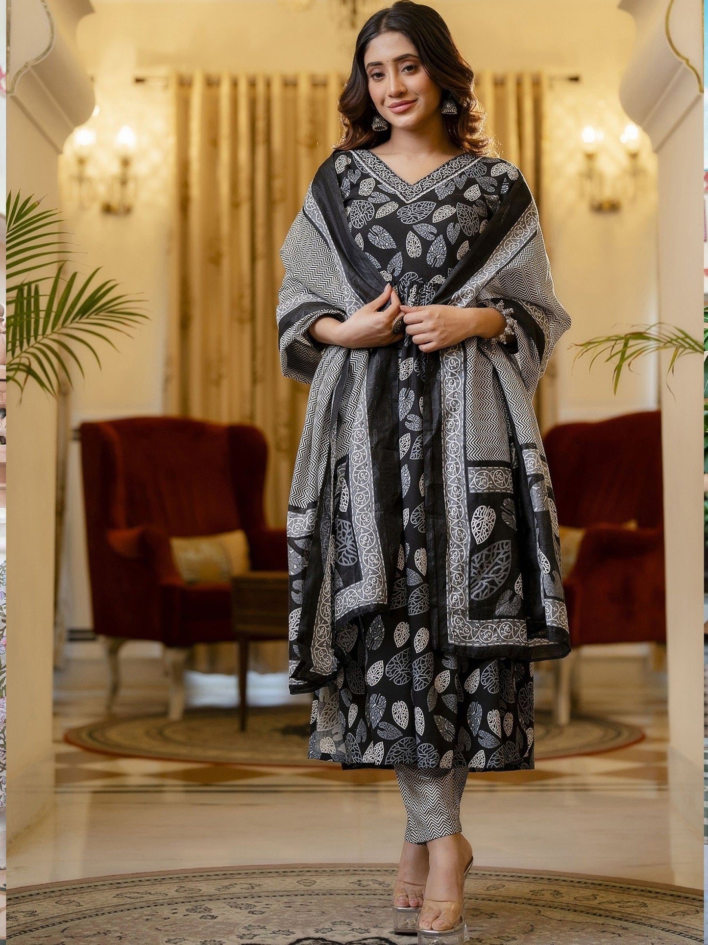 Women's Rayon Blend Printed Kurta with Pants & Dupatta- 3pc set, TK085