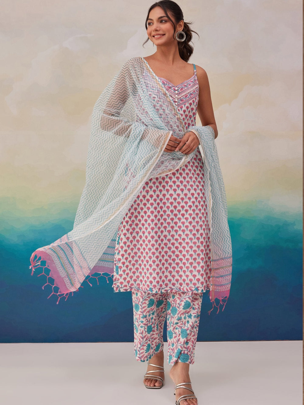Women's Cotton Blend Printed Kurta with Pants & Dupatta- 3pc set, TK087