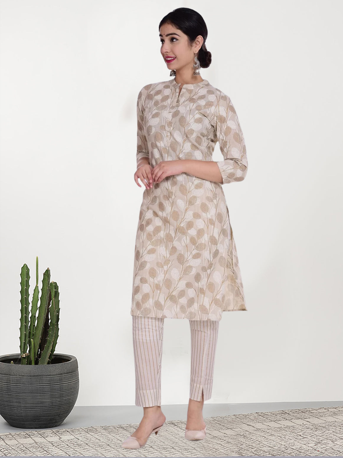 Women's Cotton Blend Printed Kurta- 1pc set, TK062
