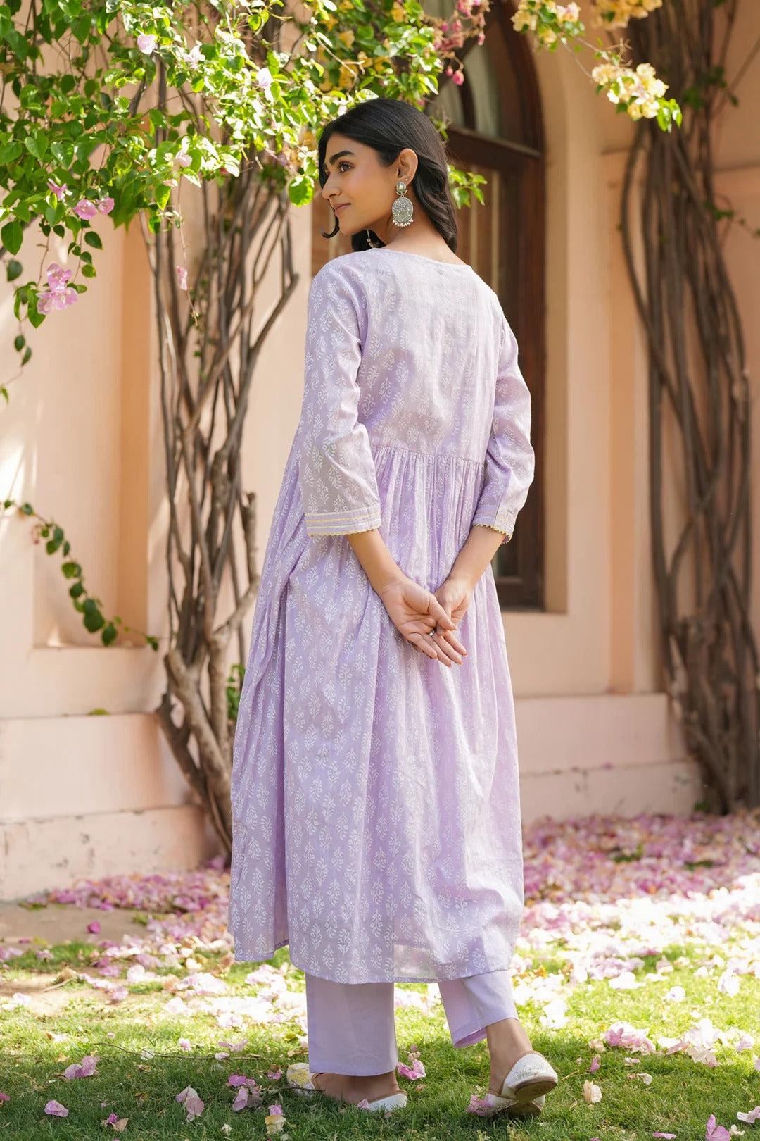 Lavender Cotton Mulmul Khari Printed Shrug, Kurta & Pant Set