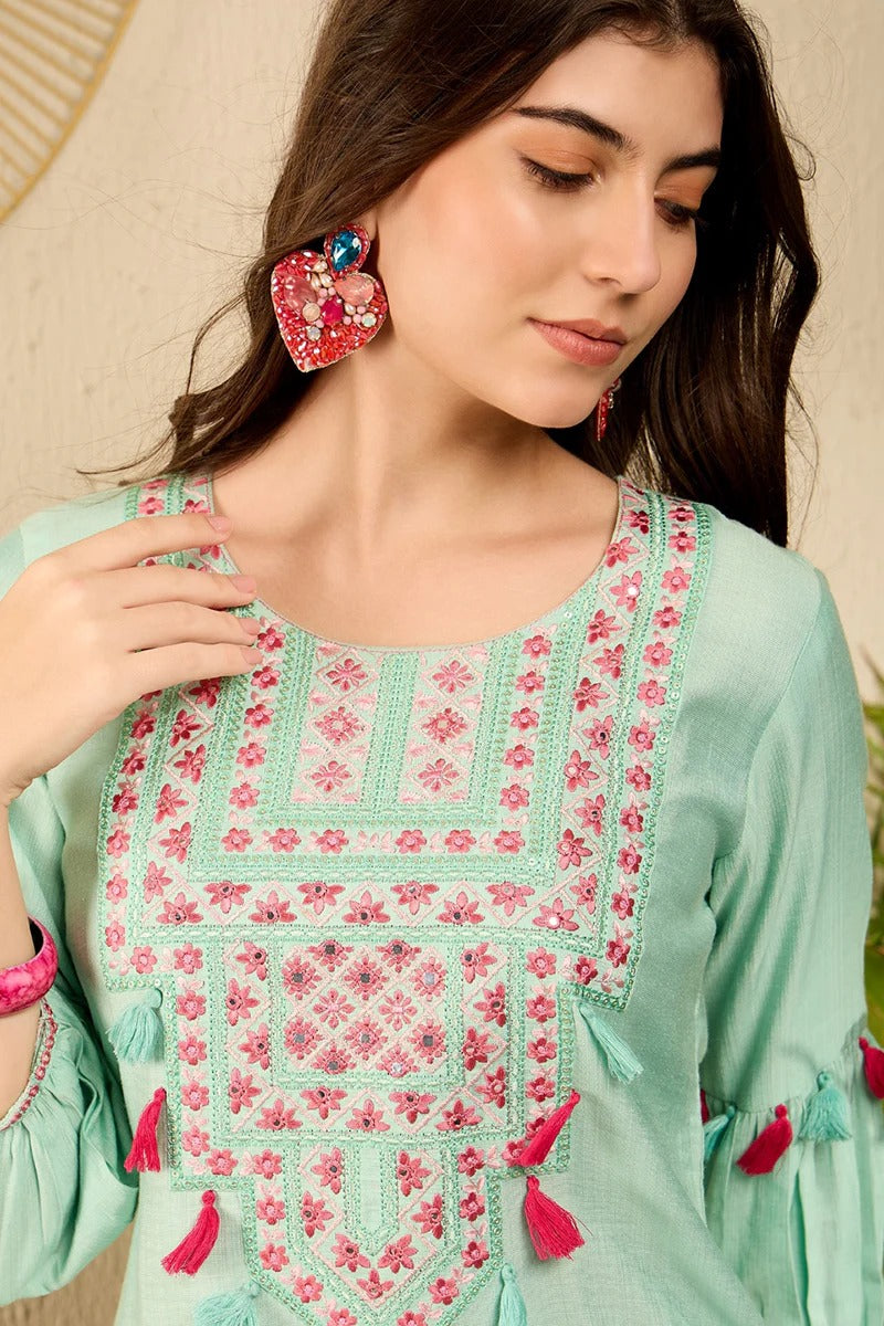 Sea Green Viscose Rayon Solid Embroidered Straight Salwar Kurta Set