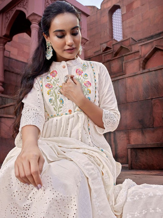 Off-white floral embroidered siot set with dupatta, 3pc, TK184
