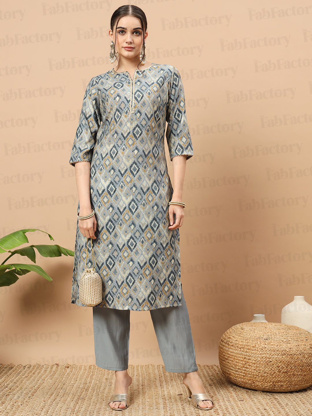 Women's  Chanderi Printed Kurta with Pant- 2pc set, TK006