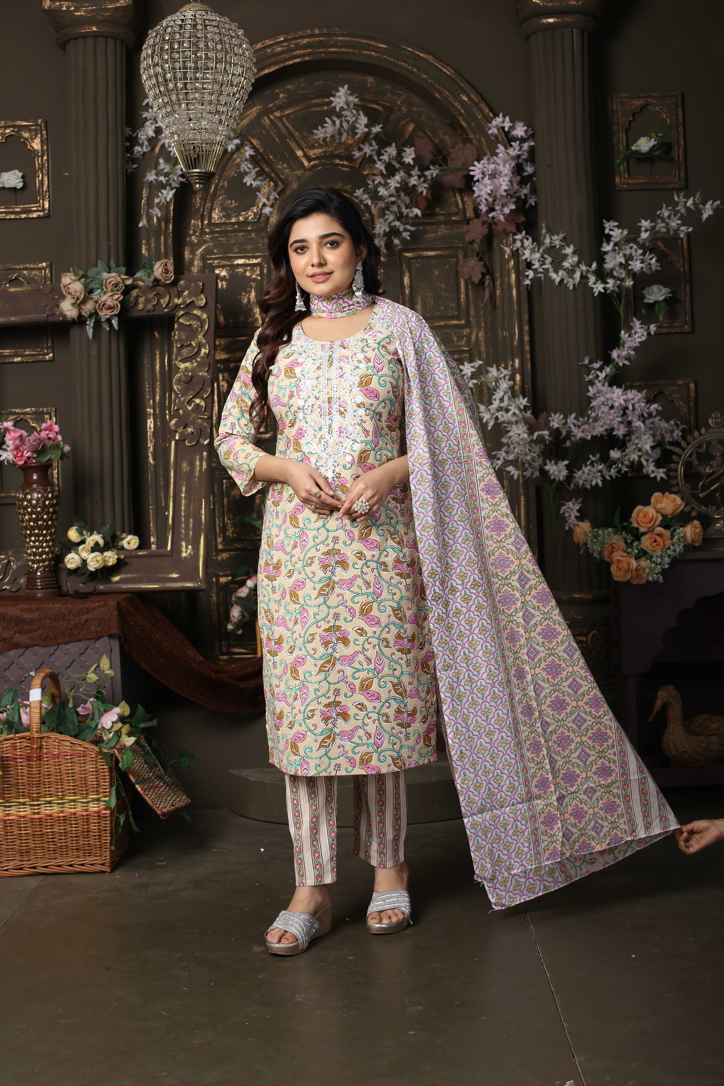 Women's  Chinon Printed Kurta with Pants & Dupatta- 3pc set, TK081