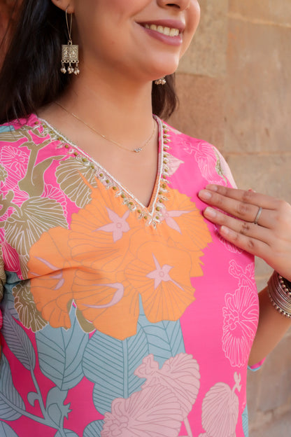 Premium & Soft Pink Floral Printed Kurta with Pants & Dupatta with Hand-work on neck, 3pc set