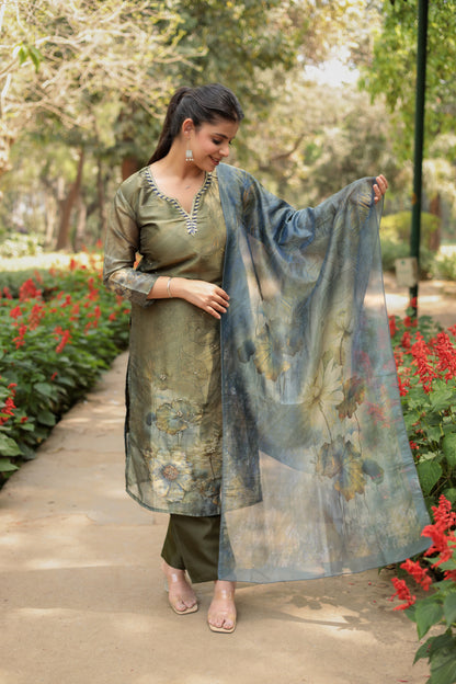 Shiny Green Tissue Silk printed Kurta with hand-work along with Pants & Dupatta, 3pc set