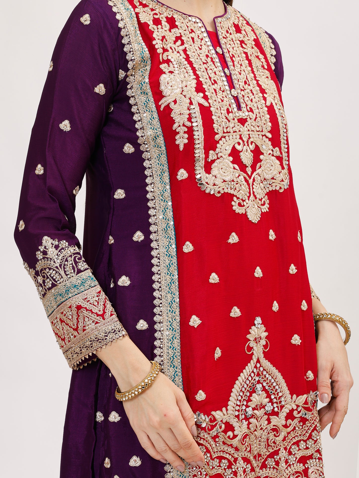 Gulzaar designer chinnon fabric embroidered Suit Set - Magenta, TK099