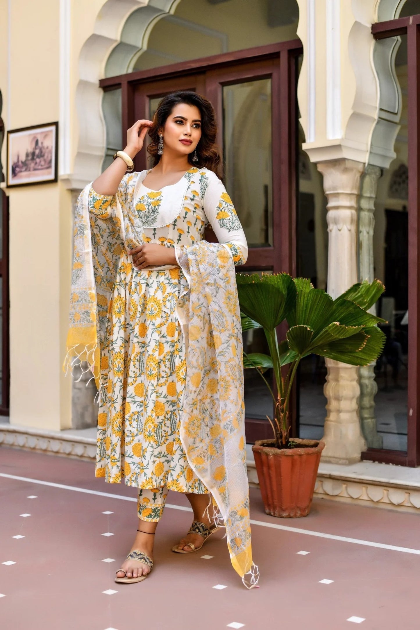 Women's  Rayon Blend Printed Kurta with Pants & Dupatta- 3pc set, TK004