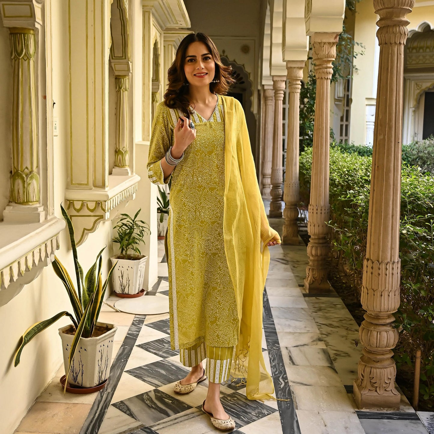 Mustard printed Viscose suit set with dupatta, 3pc