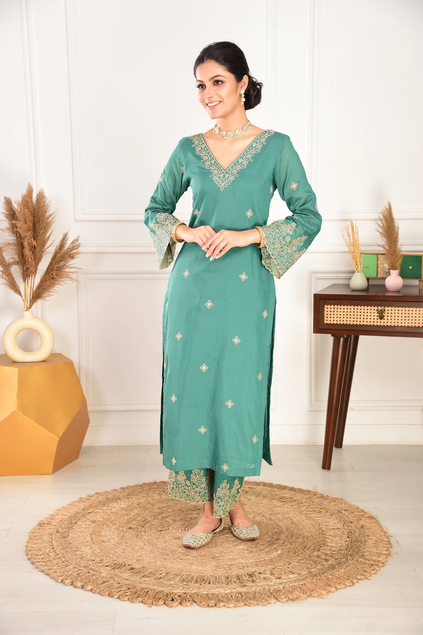 Pine Green embroidered viscose silk suit set with dupatta, 3pc