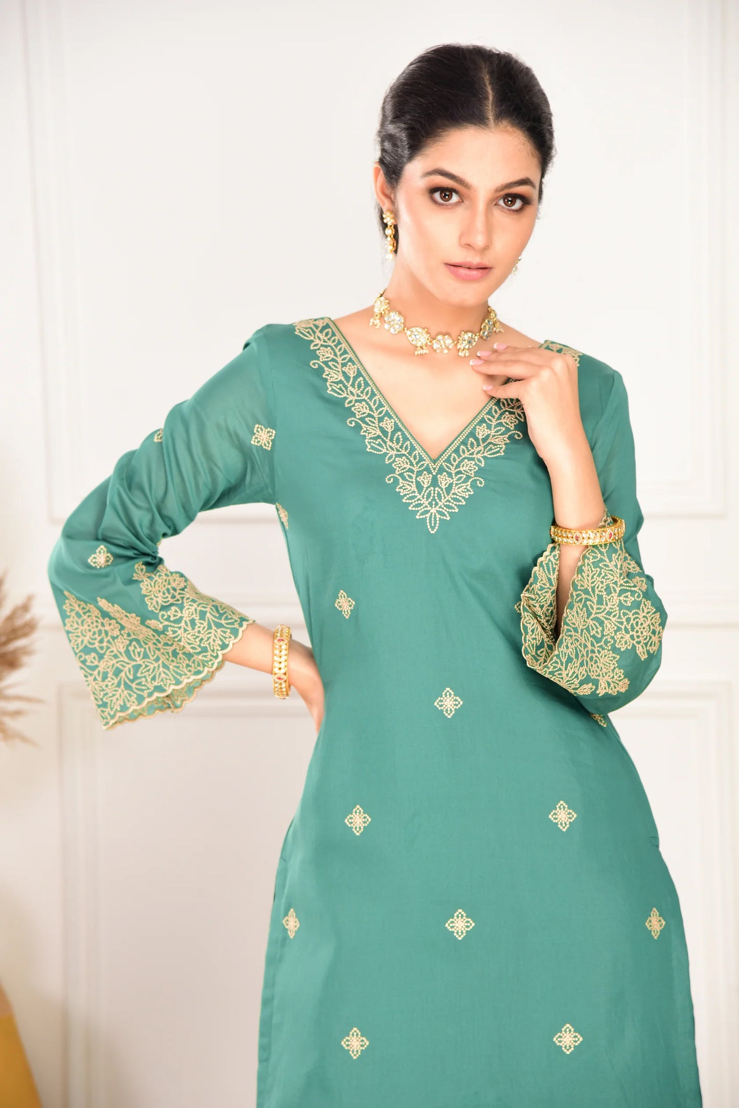 Pine Green embroidered viscose silk suit set with dupatta, 3pc