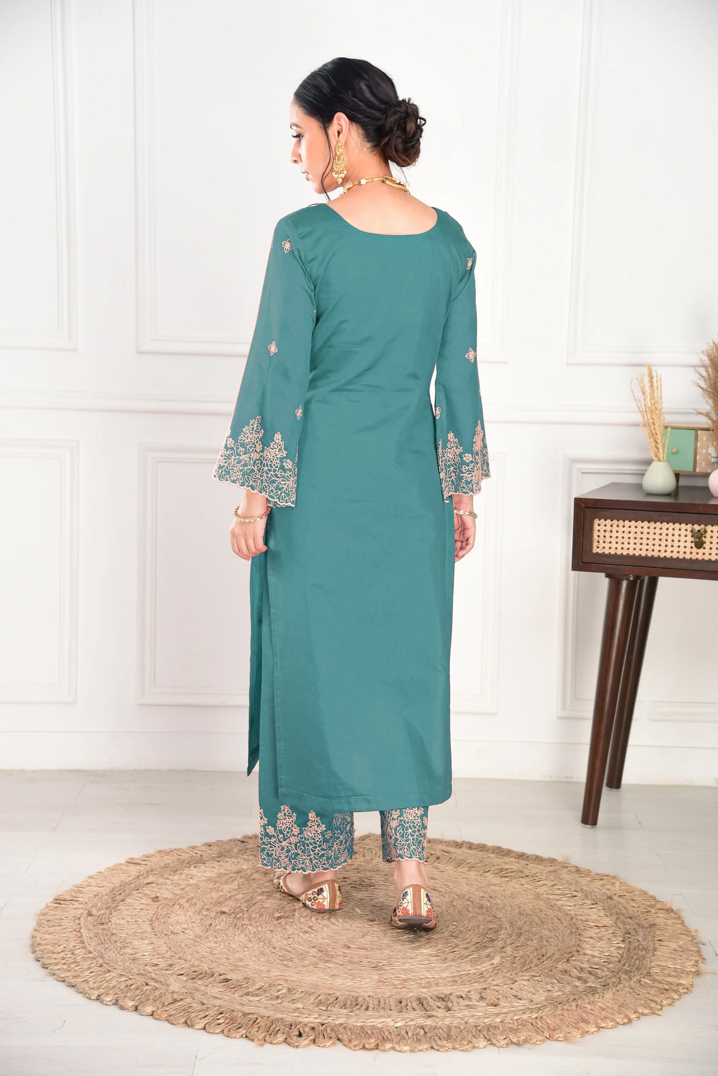 Pine Green embroidered viscose silk suit set with dupatta, 3pc