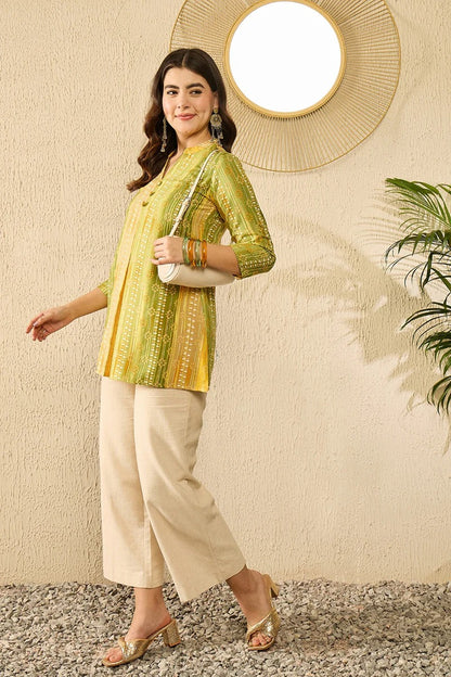 Green Rayon Blend Floral Printed Regular Top