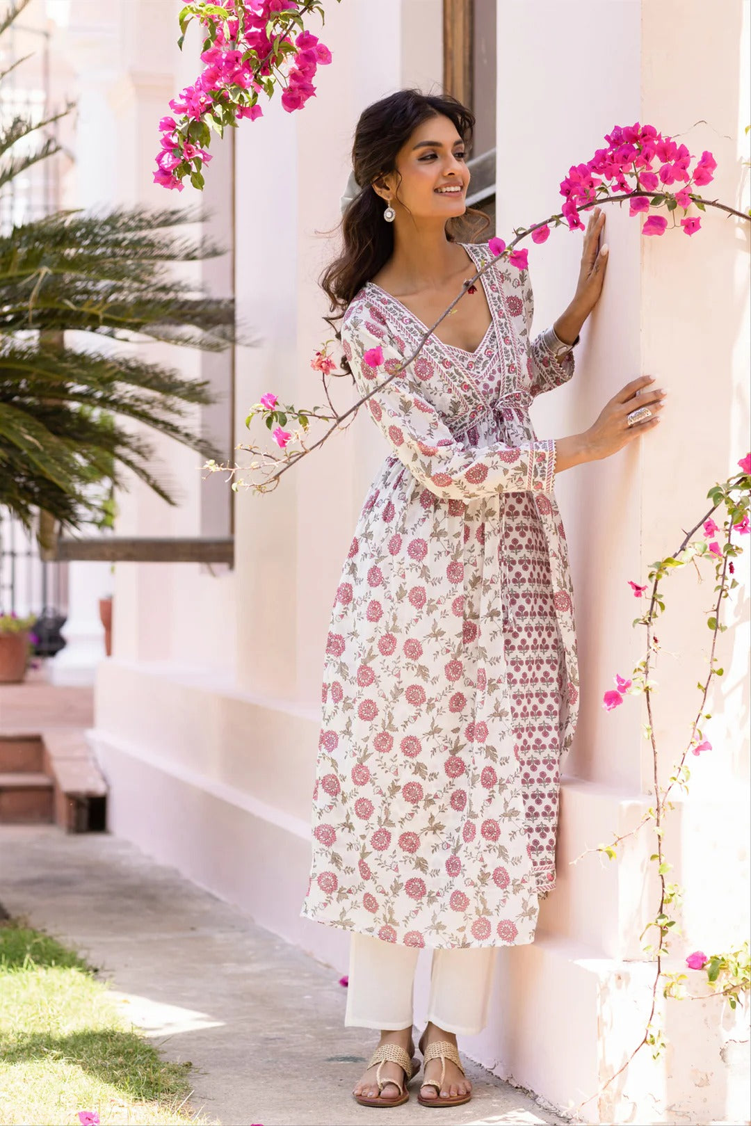 Fuchsia Cotton Mulmul Block-Printed Shrug, Kurta & Pant Set