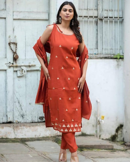 Sleeveless Embroidered Cotton Suit with Trending Heart Design