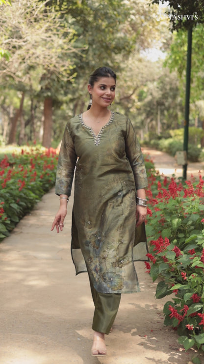 Shiny Green Tissue Silk printed Kurta with hand-work along with Pants & Dupatta, 3pc set